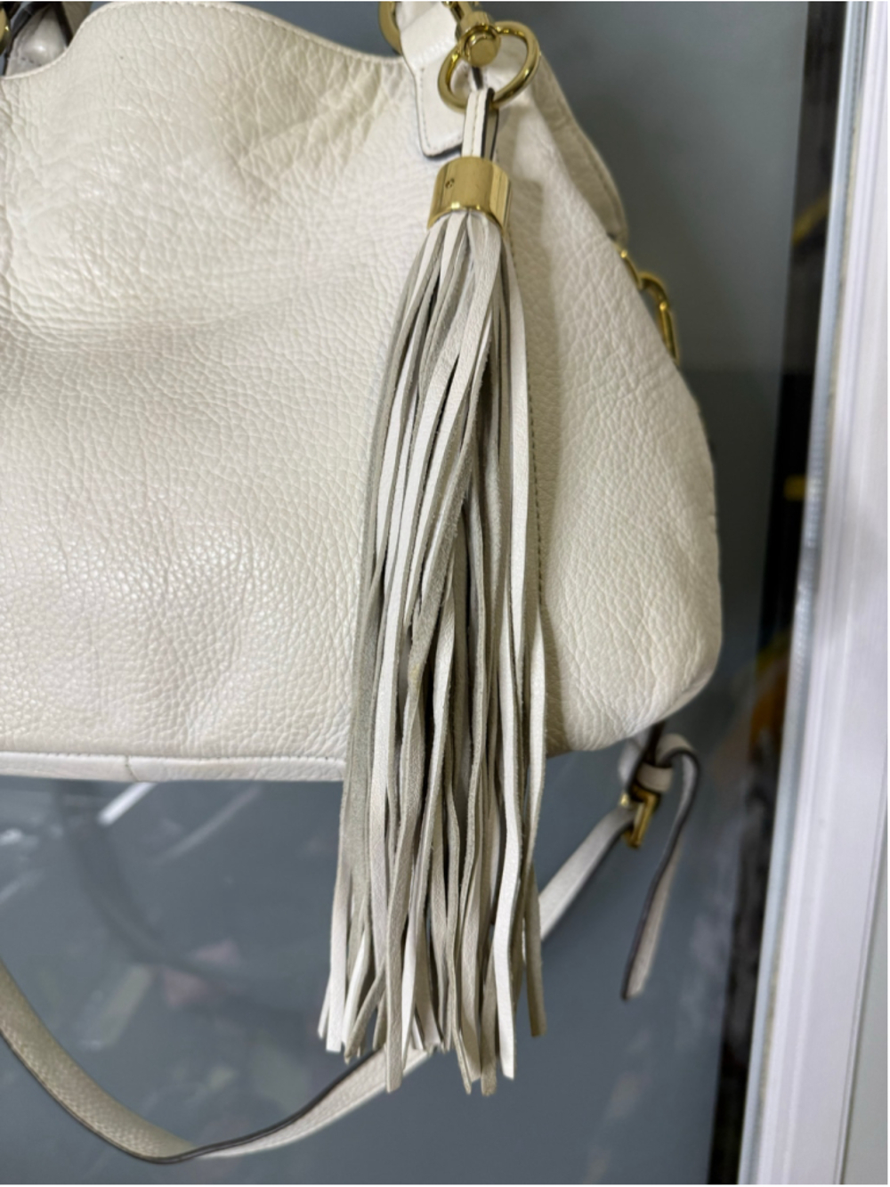 G.I.L.I. Off-White Leather Satchel with Gold Hardware and Leather Tassle - Picture 3 of 9